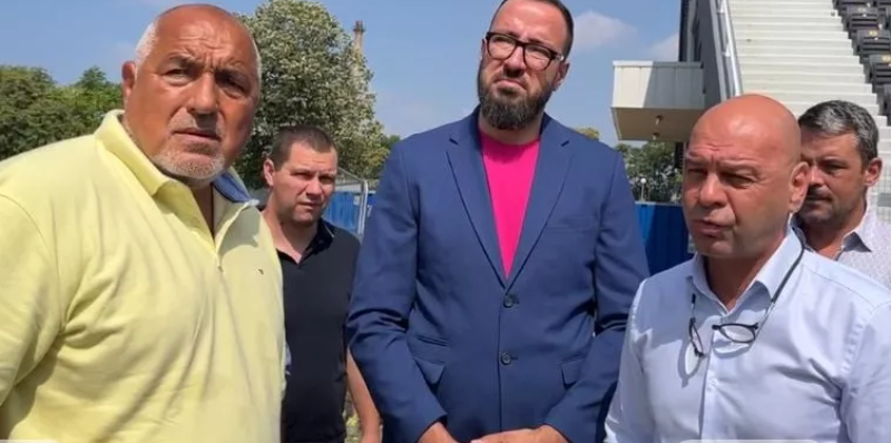 Бойко Борисов посети и стадион “Локомотив“, коментираха и ремонтите на училищата в Пловдив