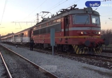 Две момичета са в болница в Пловдив, скочили от пътническия влак София - Бургас