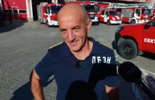 Пловдивската пожарна изпрати свой ценен служител в пенсия след 30 години битки със стихиите