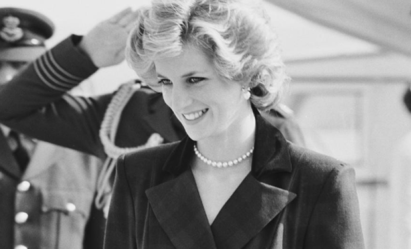28 години от гибелта на принцеса Даяна