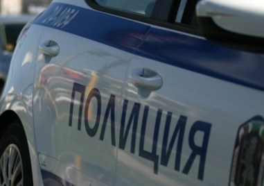 Пиян мъж тормози възрастната си майка в Садово, буйства и пред полицаите