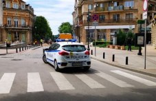 Пътна полиция се заема пешеходците