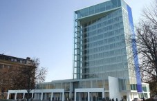 Жалба стопира подписването на договора за саниране на бившия Партиен дом в Пловдив