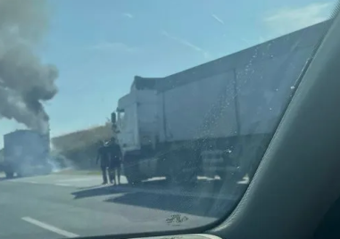 Ремарке се запали на АМ “Тракия“