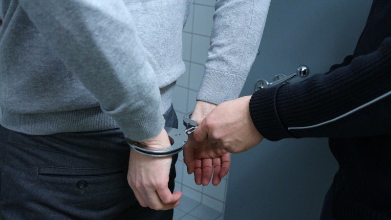 Асеновградчанин ще лежи в затвора заради бягство от Районното и нападение над полицай