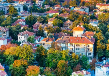 Сряда в Пловдив - слънчева, ясна и топла