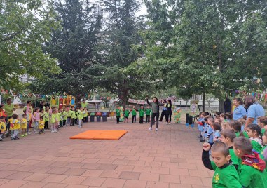 Голям спортен празник стана в ДГ “Гина Кунчева“ в Карлово