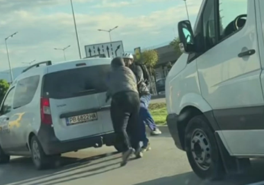 Шофьор на бус и велосипедист се сбиха на Карловско шосе