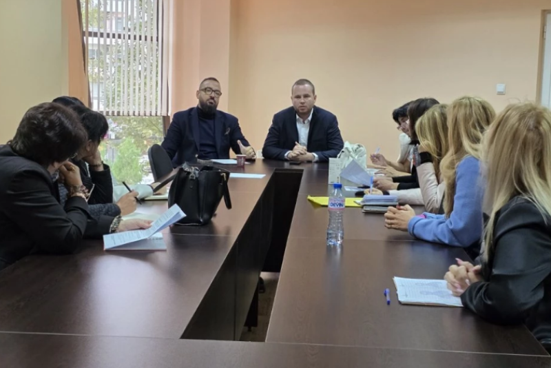 Георги Гатев и Владимир Темелков обсъдиха мерки за по-добра среда в детските градини и ясли
