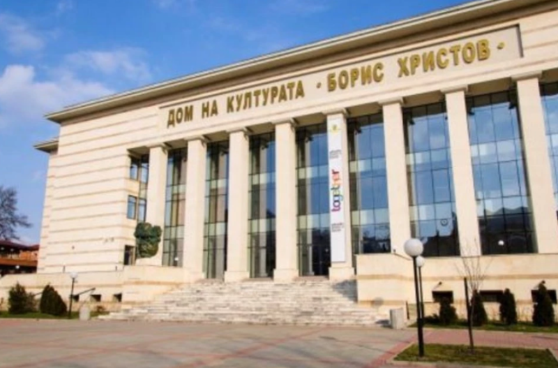 Литературни събития в Пловдив насърчават открития разговор за депресията, тревожността и манипулацията в общуването