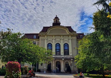 12 октомври - Ден на българската община и местното самоуправление