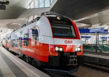 Машинист е обвинен за сексуално насилие над момчета във влак