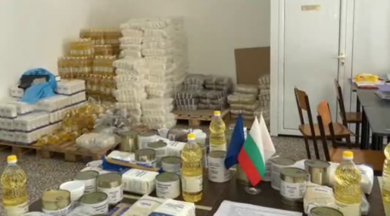 БЧК започва раздаването на хранителни пакети в Брезово, Раковски, Калояново