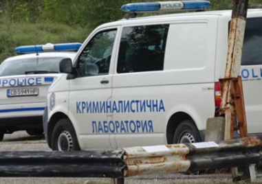 25-годишен изби семейството си и ги запали