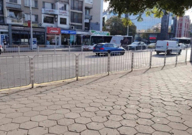 Монтираха нови преградни пана на ключови булеварди в Пловдив