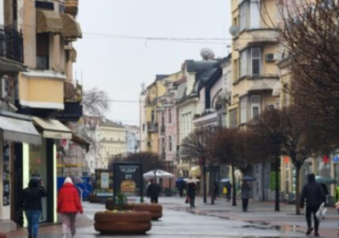 Вторник в Пловдив - предимно облачен, ветровит и отново с дъжд