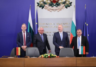 България и “Райнметал“ подписаха договора за изграждане на завод за барут и боеприпаси в Пловдивско