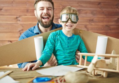 Важните неща, които детето учи само с татко