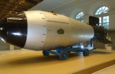 На този ден: Детонират Цар бомба - най-голямото ядрено оръжие