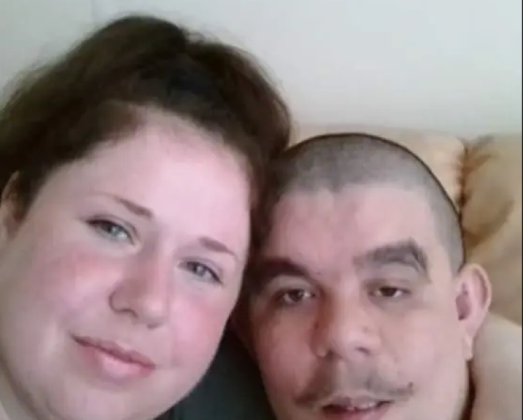 Бисерка, майка на син с увреждания, се нуждае от спешни операции