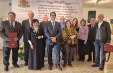 Наградиха със “Златен век“ 36 български творци - съвременни будители