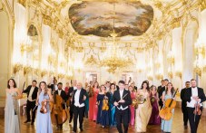 „Виена Шьонбрун Оркестра“ пренася в Пловдив коледния дух на австрийската столица