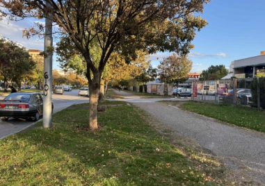 Блъснатите съпрузи от служител на ДАИ в Тракия: Шофьорът не погледна назад, страшен удар беше, изхвърли ни на паважа