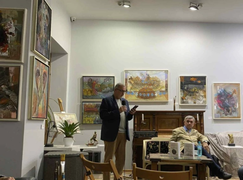 Доц. Йосиф Аврамов в Пловдив: България само ще спечели от еврото, но кампанията много закъсня