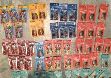 Арестуваха криминално проявен, намериха в дома му бонбони и вейпове с наркотици