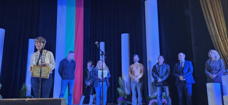 Хисаря почете Деня на народните будители с вдъхновяваща церемония „Будител 2025 “