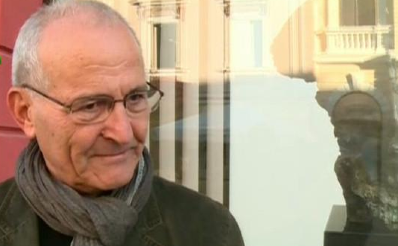 Скулпторът Трифон Неделчев гостува с изложба в Пловдив