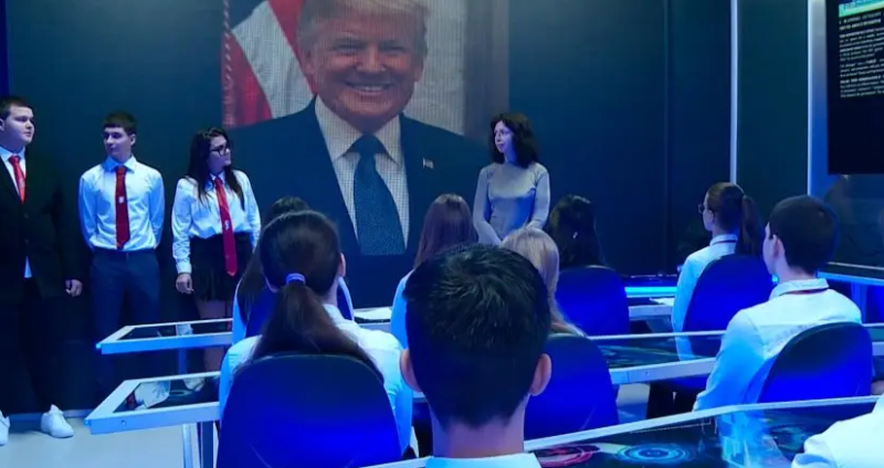 Ученици в Пловдив създадоха сами фалшиво интервю с Доналд Тръмп