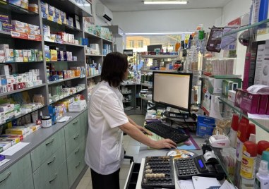 Аптеките са в пълна стачна готовност, предупреждават за лекарствена криза