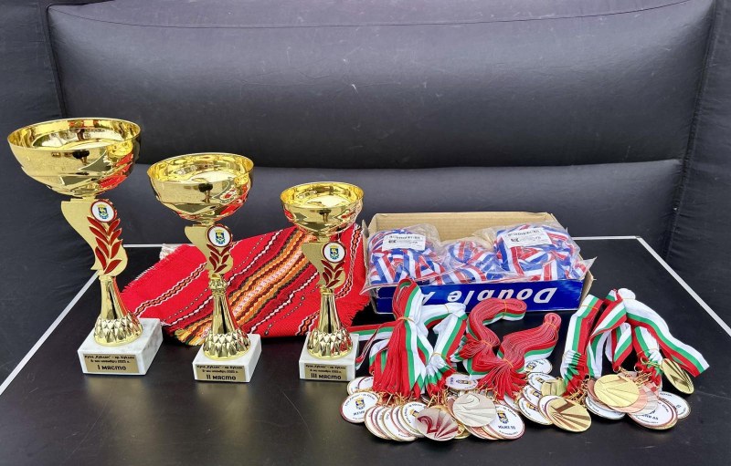 Десетки участници се състезаваха по ориентиране за Купа Куклен