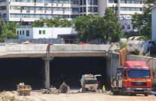 Пробивът на гарата ще е готов през лятото, но Общината се надява пловдивчани да ползват повече Бетонния мост