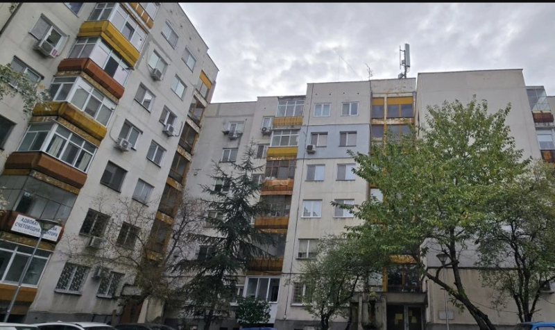 Започва санирането на многоетажна сграда в „Централен“