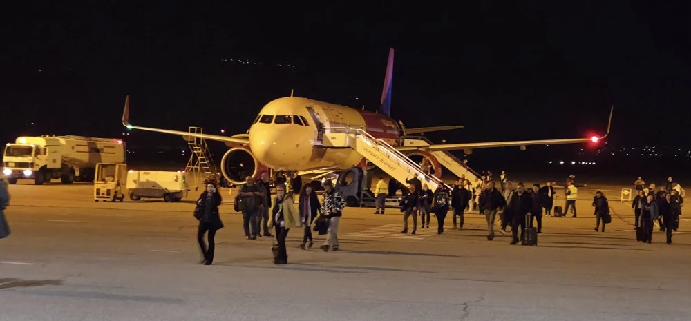 Летище Пловдив посрещна първия полет от Братислава