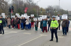 Медици от УМБАЛ-Пловдив блокираха за четвърти път кръстовище