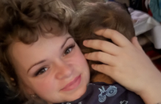 Млада жена и майка се бори с рак и има нужда от помощ