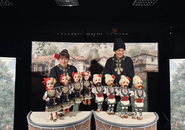 Спектакълът „Тъпанъ“ гостува в Първомай