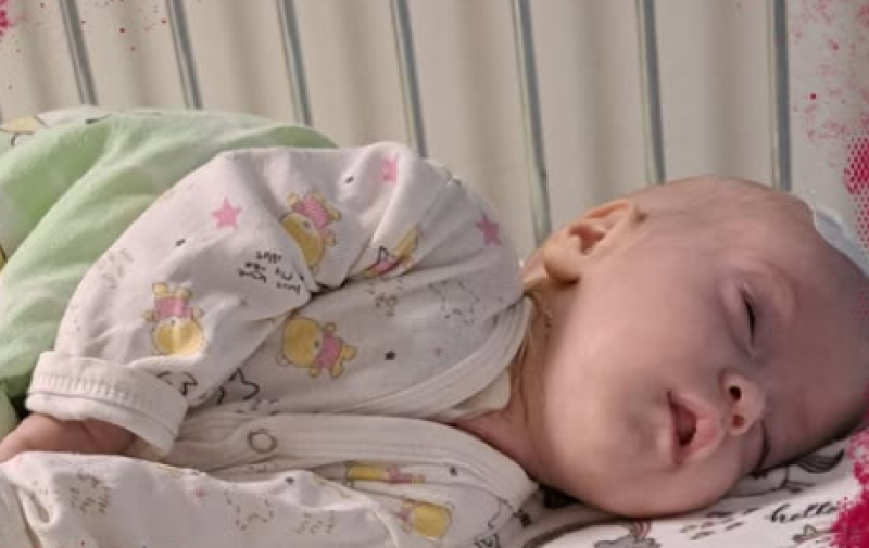 Малкият Михаил - още едно дете, което има нужда от помощ за лечение