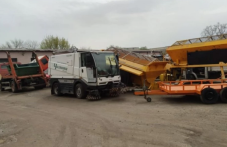 Община Пловдив ще купува нова техника за поддържане на паркове за над 2 млн. лв.