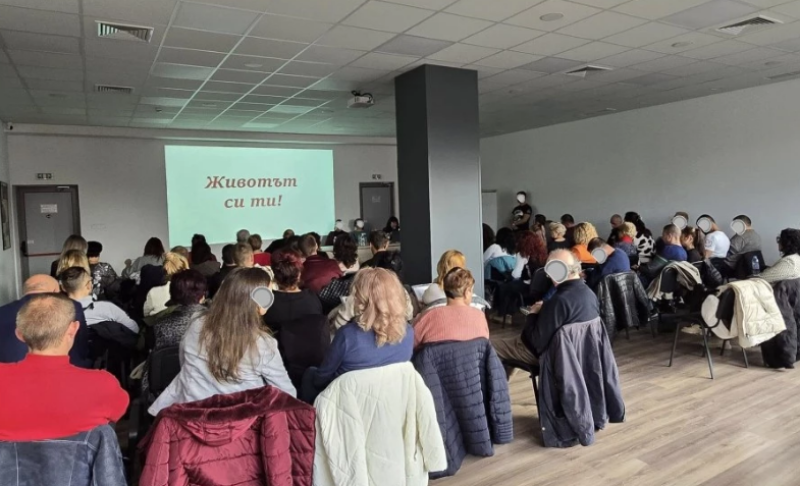 Обсъждат съвместни подходи срещу алкохолната зависимост на семинар в Пловдив