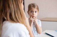 Важно за родители! Как да помогнем на заекващо дете