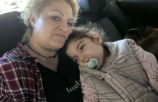 Да дадем шанс на Крисия да проходи, да тича, да има детство!