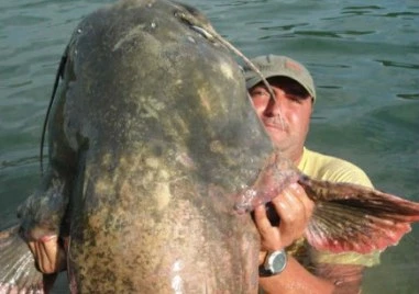 Рибарската общност скърби! Почина пловдивчанинът, уловил най-големия сом в България