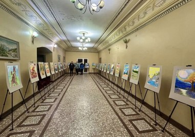 “Пътешествие в света на въобръжението” - чудесна изложба на деца в Куклен