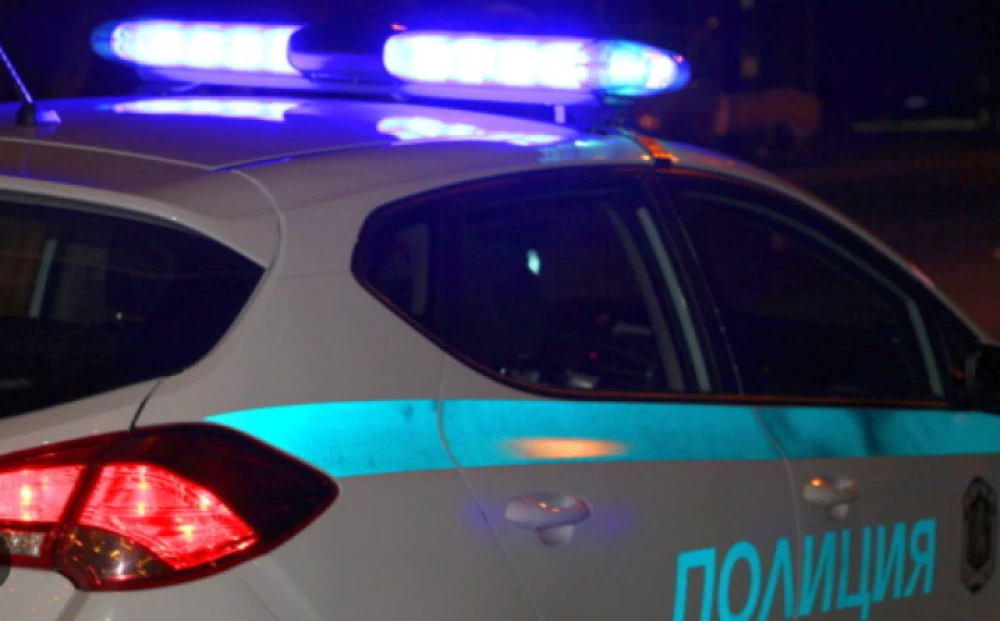 Издирват двама за побой над мъж в Пловдив, били маскирани и с каски