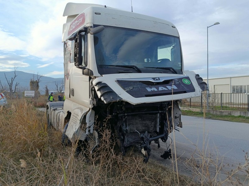 След трагедията със загиналото семейство в Пловдив - обществото търси отговори