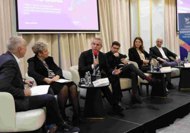 Един от трима родители споделя, че детето му е преживяло насилие от връстник